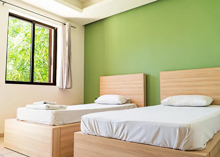 Hotel Maui Poolside Laganas